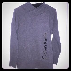 Calvin Klein running long sleeve